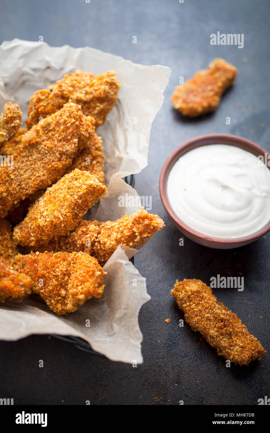 Chicken fingers sauce hires stock photography and images Alamy
