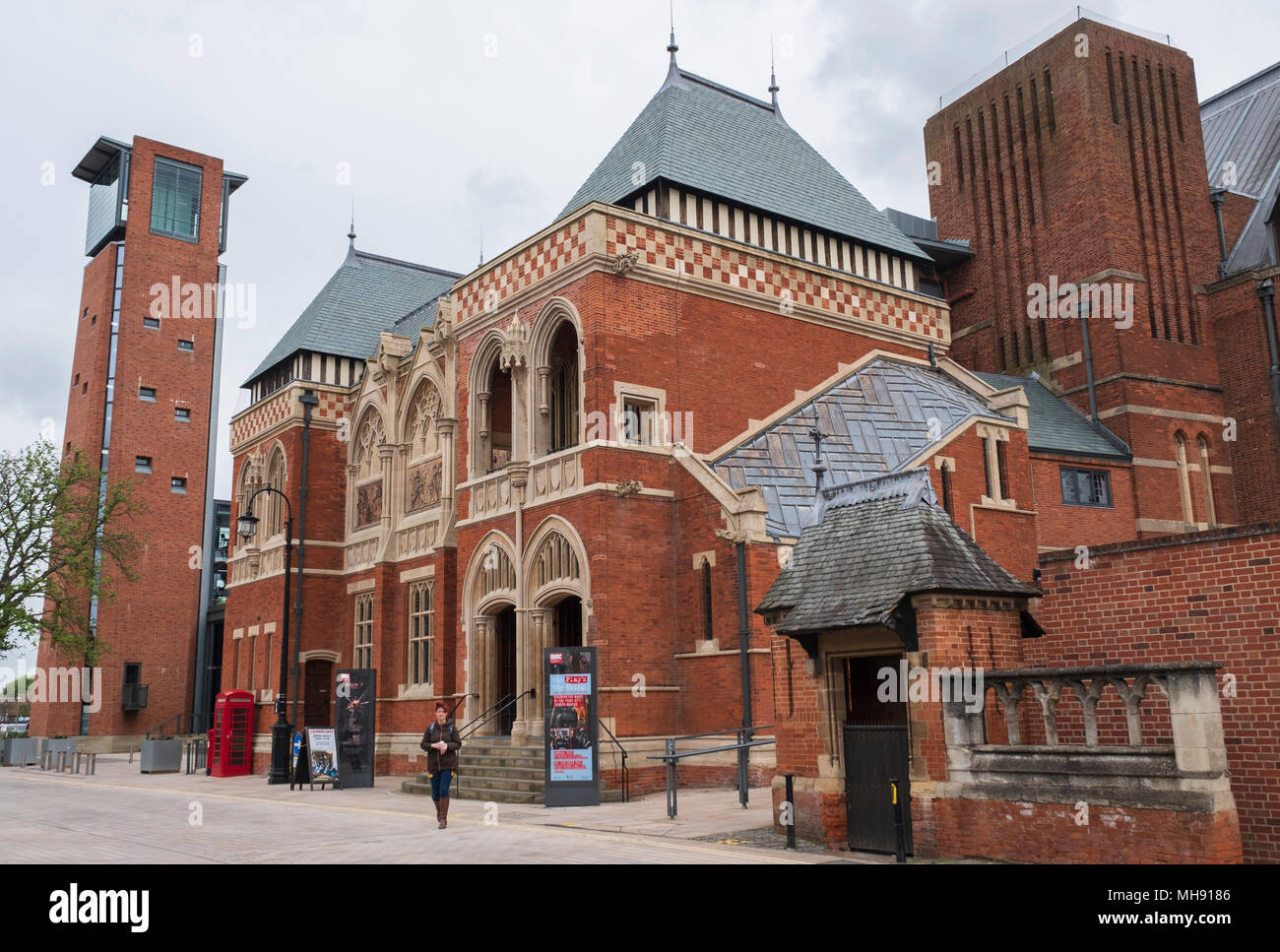 Exterior view of the famous Royal Shakespeare Theatre in Stratford upon Avon, Warwickshire, England. Stock Photo