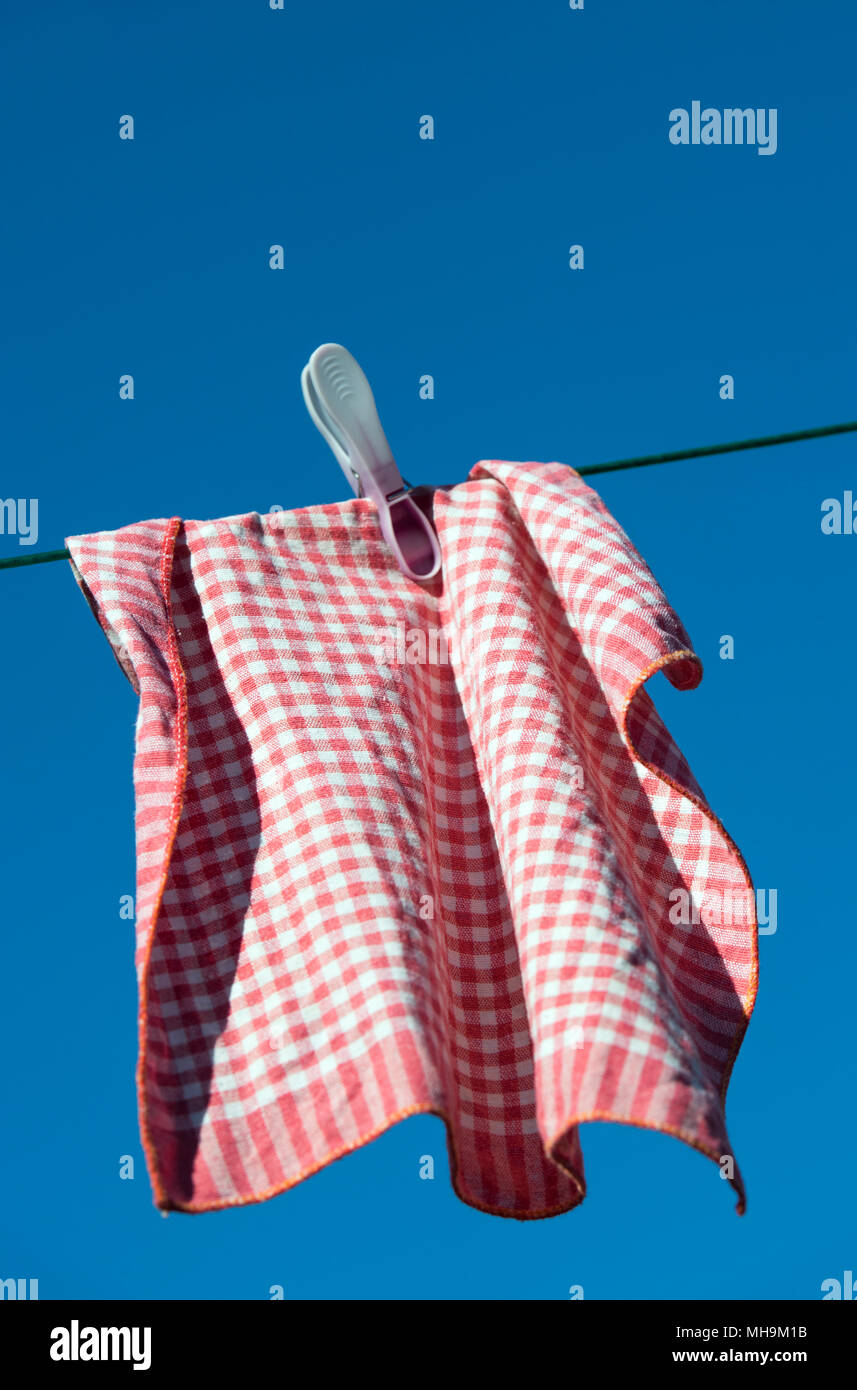 Drying tea towel hires stock photography and images Alamy