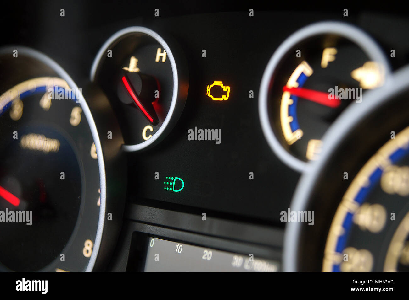 Montreal,Canada,29,April,2018.Close-up of an engine check-light in a dashboard.Credit:Mario Beauregard/Alamy Live News Stock Photo