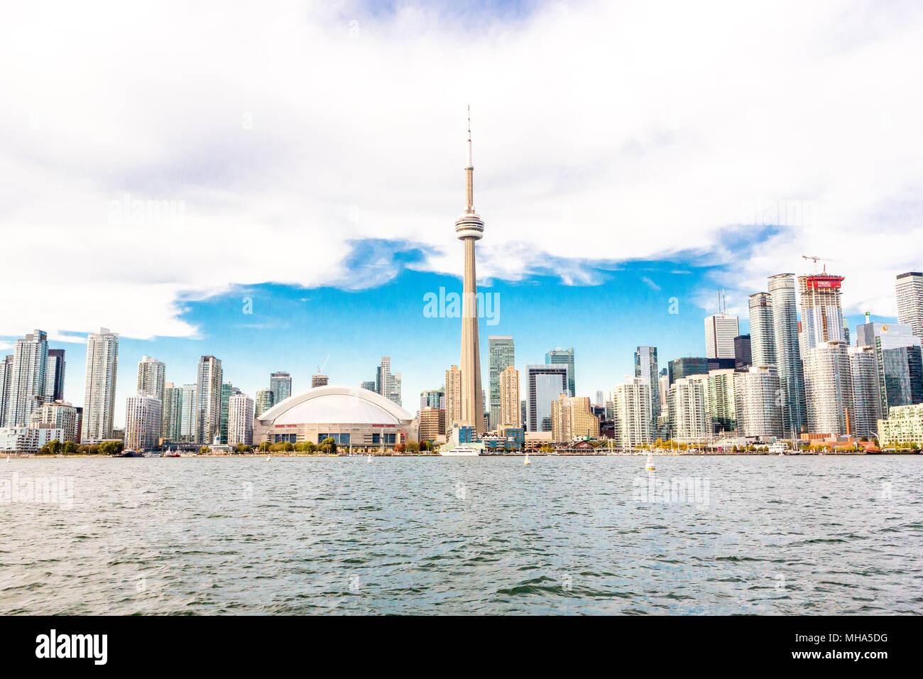Toronto skyline at sunset in Ontario, Canada. North America Stock Photo ...