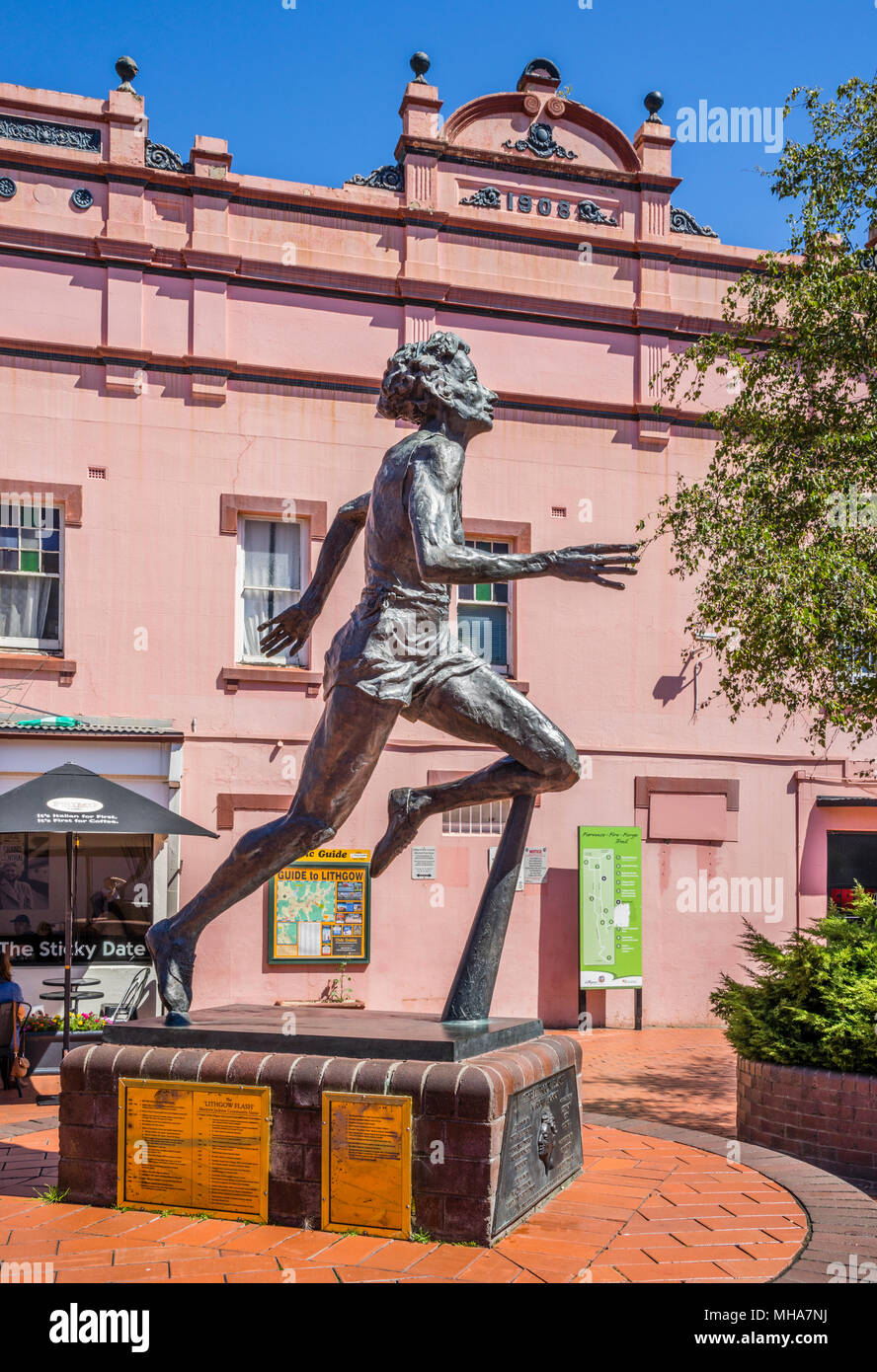 memorial to champion athlete Marjorie Jackson-Nelson, nicknamed the 'The Lithgow Flash' by sculptor Anthony Symons, Lithgow, New South Wales, Australi Stock Photo