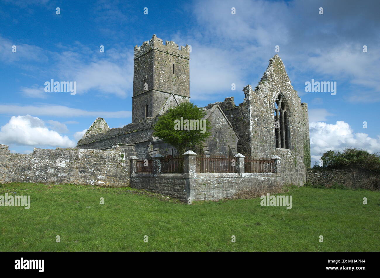 12th century monks ireland hires stock photography and images Alamy