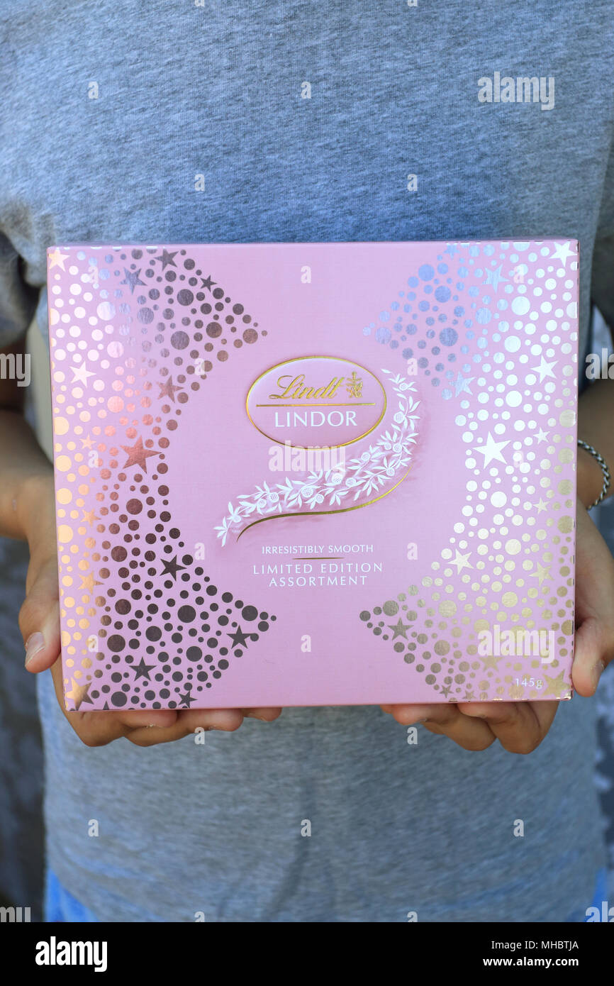 Close up of Limited Edition Lindt Lindor Chocolates in pink colour box Stock Photo