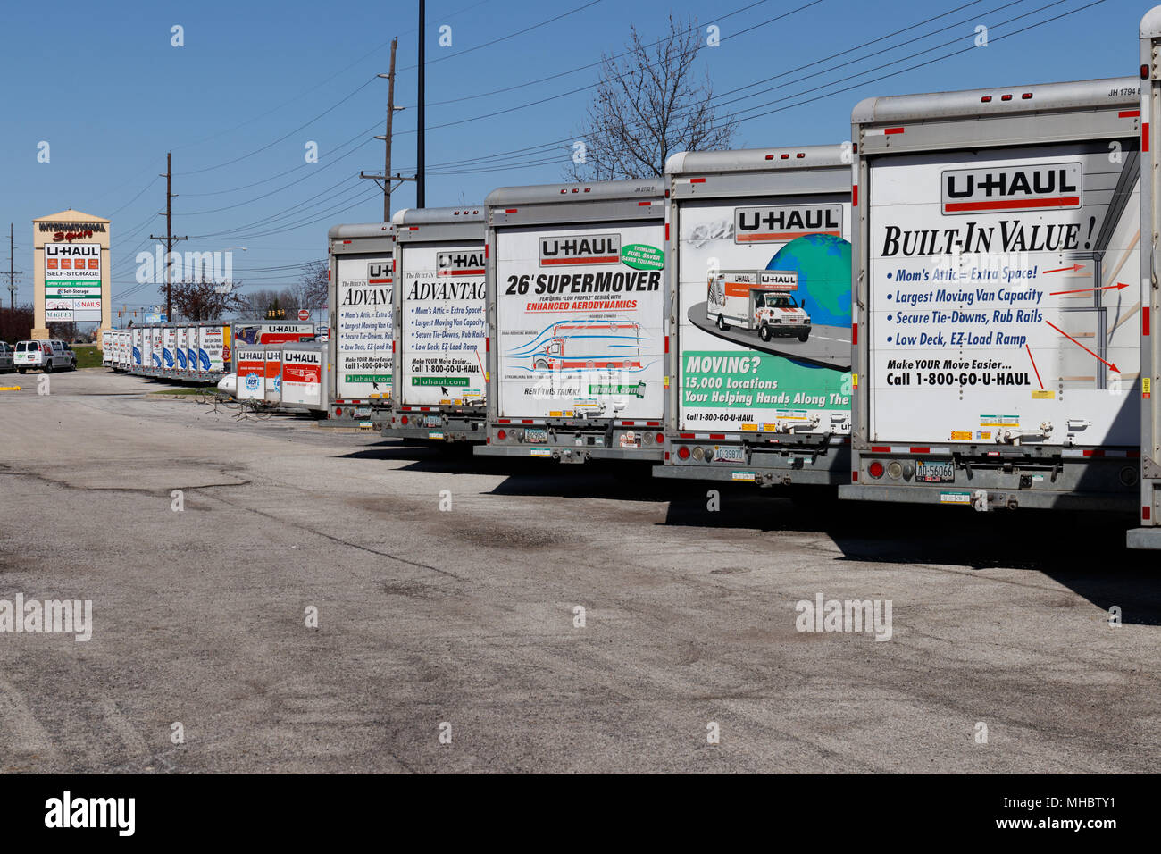 Lafayette - Circa April 2018: U-Haul Moving Truck Rental Location. U-Haul offers moving and storage solutions IV Stock Photo