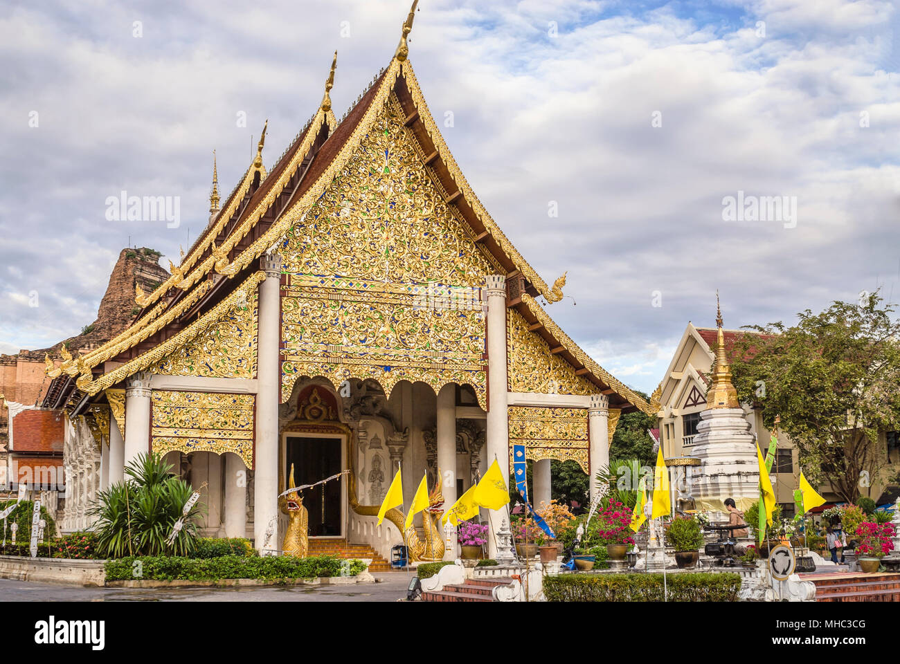 Wat Chedi Luang, Chiang Mai, Northern Thailand Stock Photo - Alamy