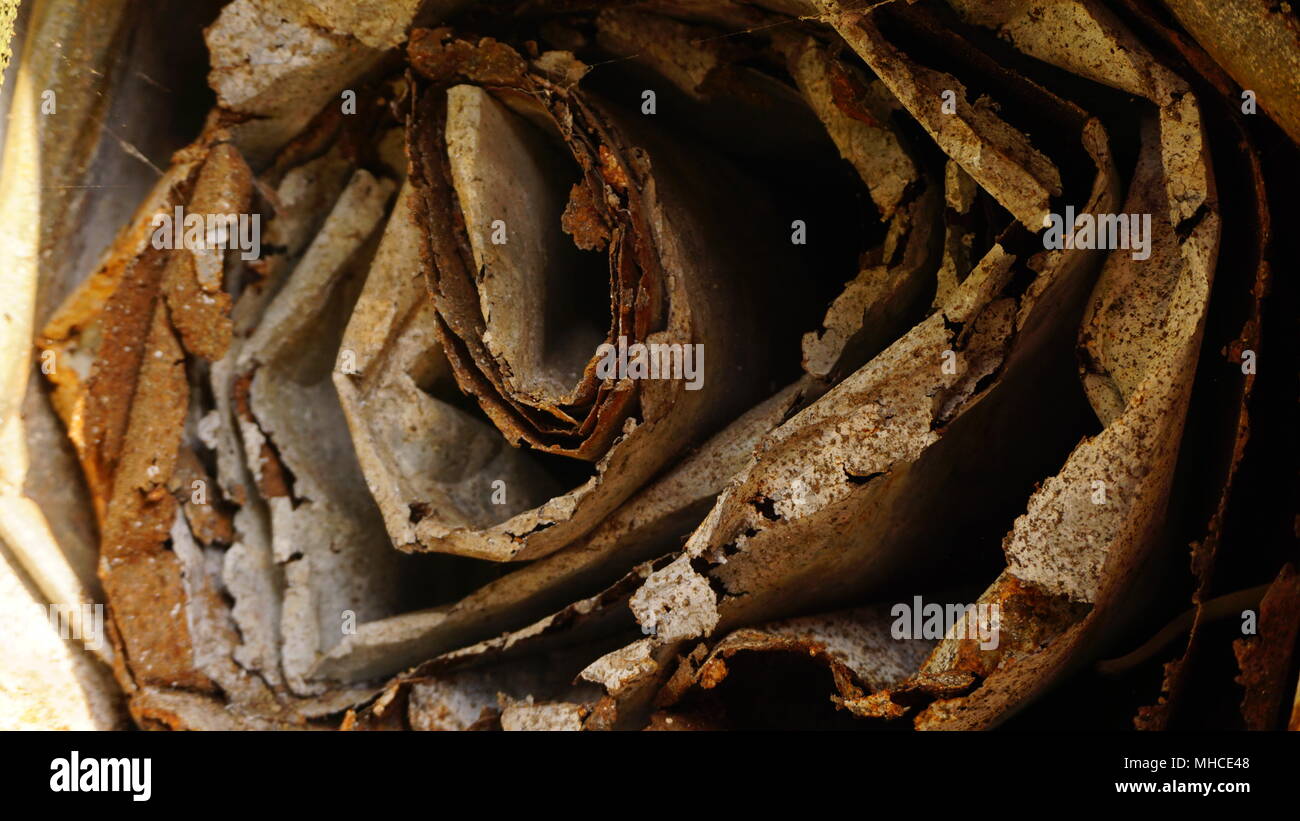 metal rusting due to heat and rain cycles Stock Photo Alamy