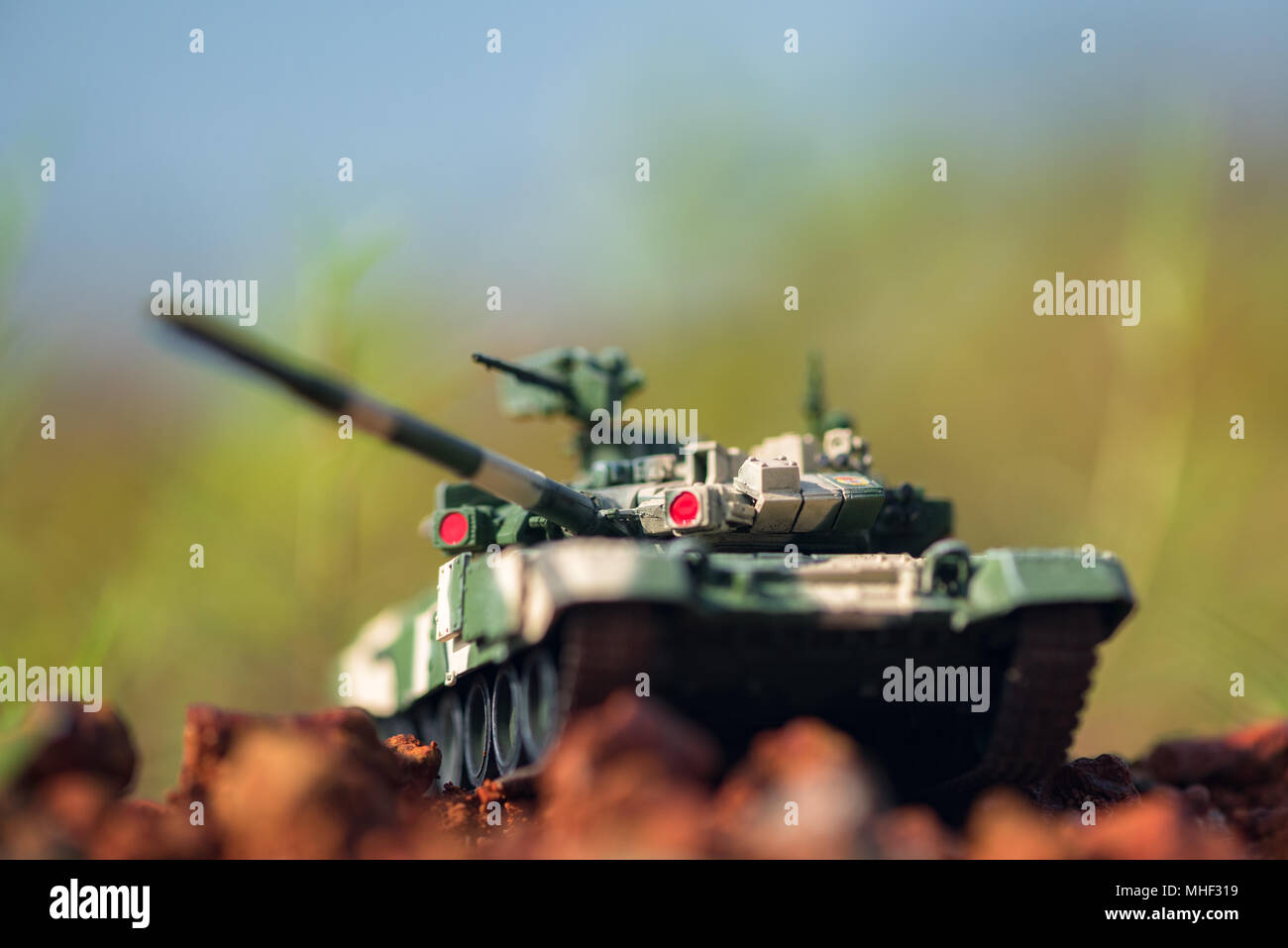 Russian T-90 Main Battle Tank shot from below Stock Photo