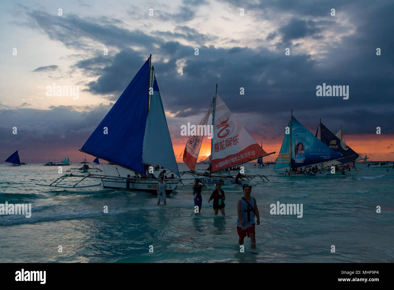 Boracay beach sunset boracay island hi-res stock photography and images ...