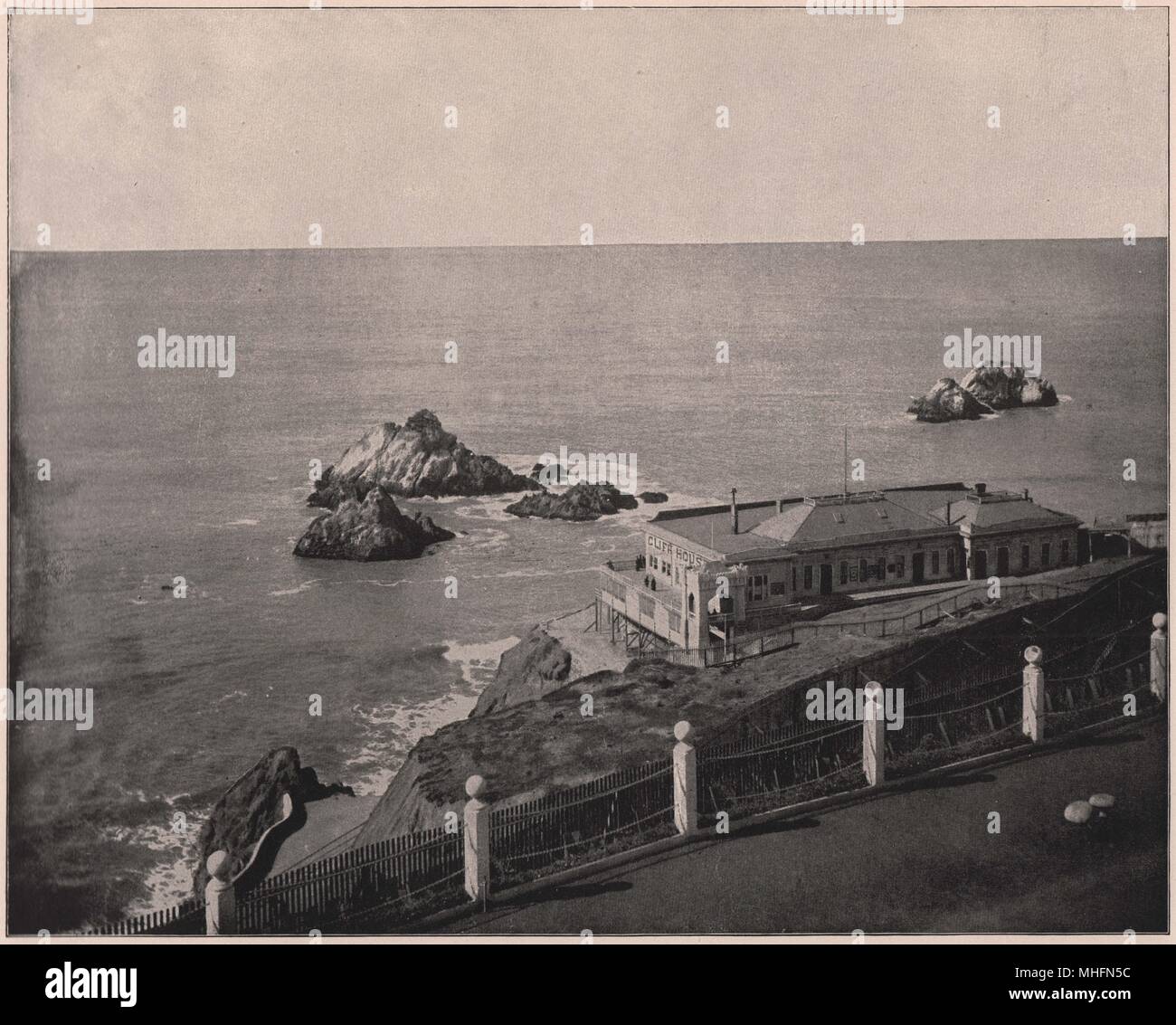 Cliff house seal rocks golden hires stock photography and images Alamy