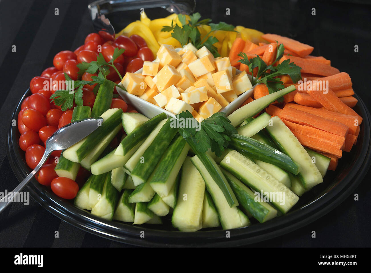 Montreal,Canada,April30,2018.Platter of vegetables and cheddar cheese on table.Credit:Mario Beauregard/17�Թ����� Live News Stock Photo