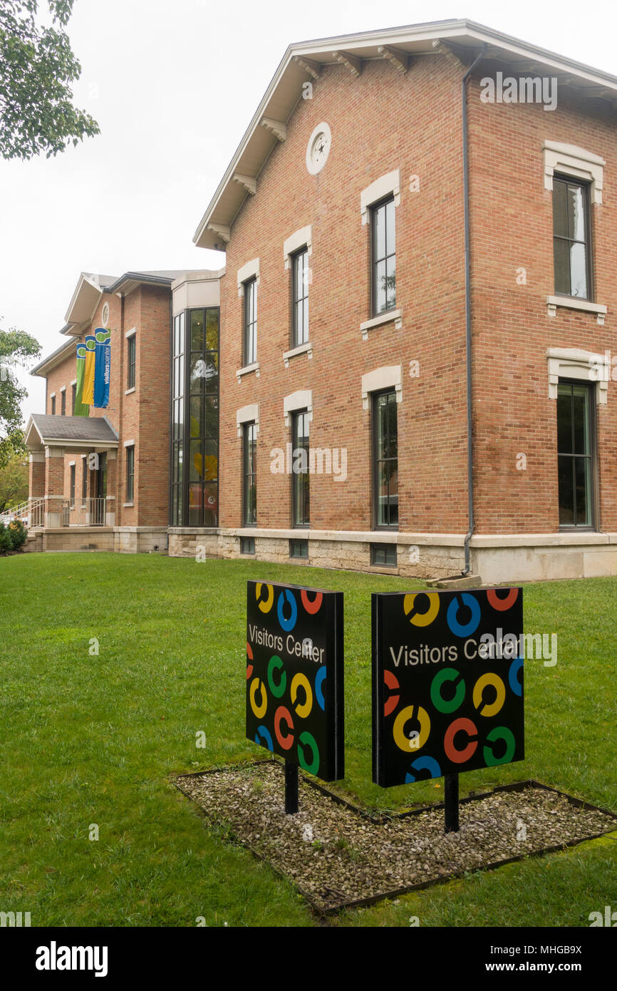Columbus Indiana visitors center Stock Photo Alamy