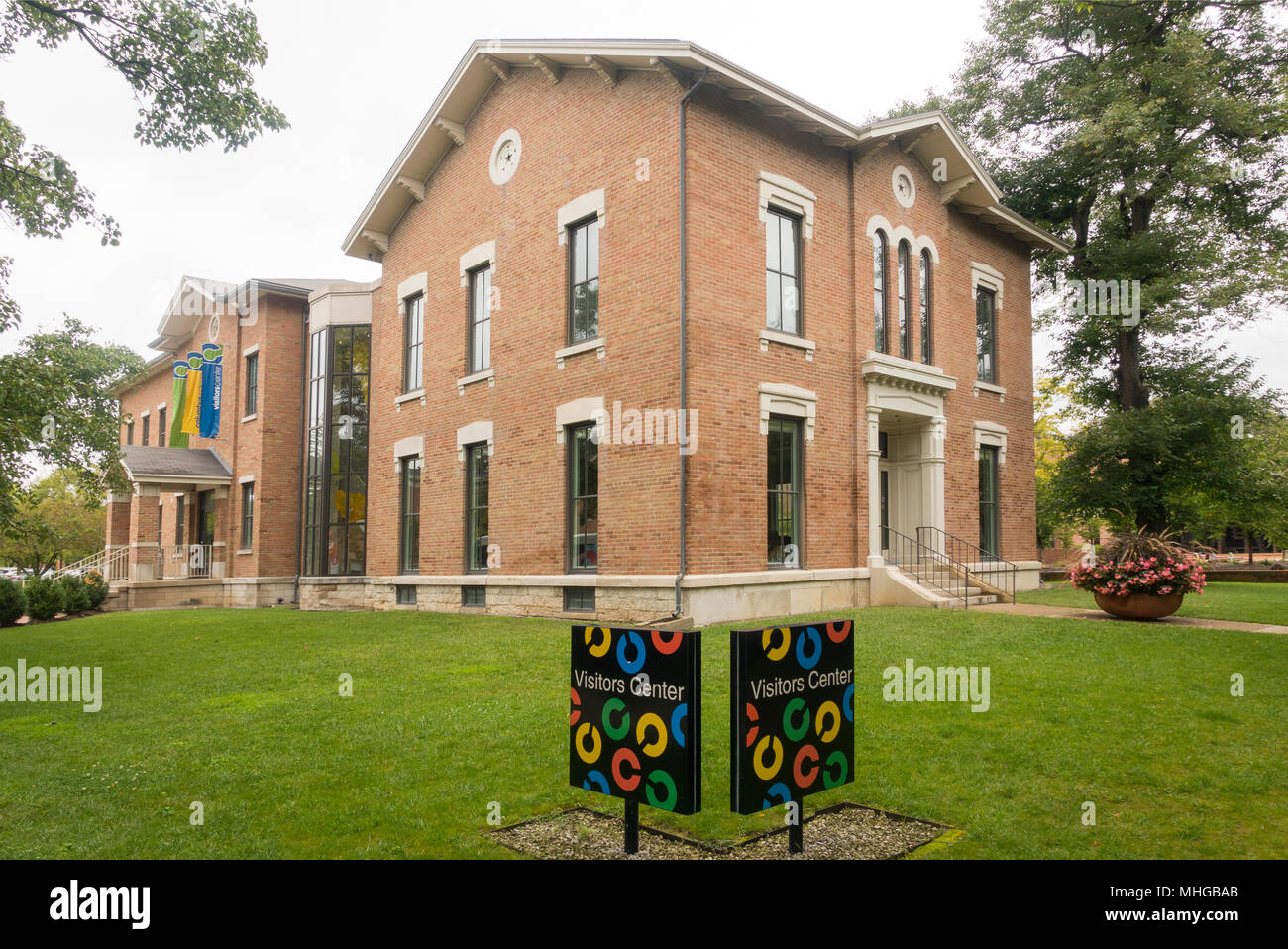 Columbus Indiana visitors center Stock Photo Alamy