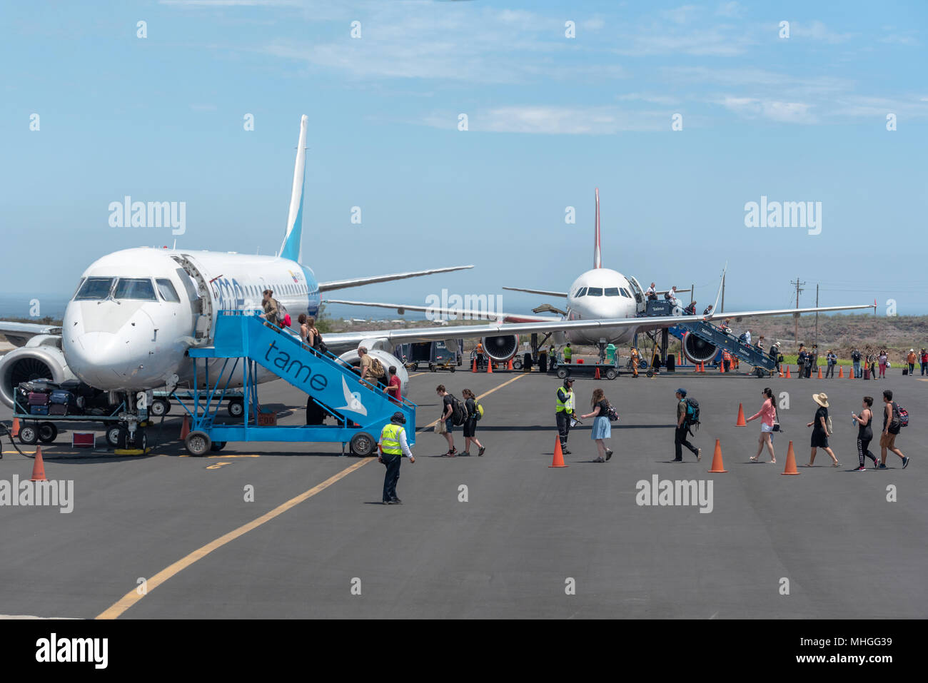 Aeropuerto seymour de baltra hires stock photography and images Alamy