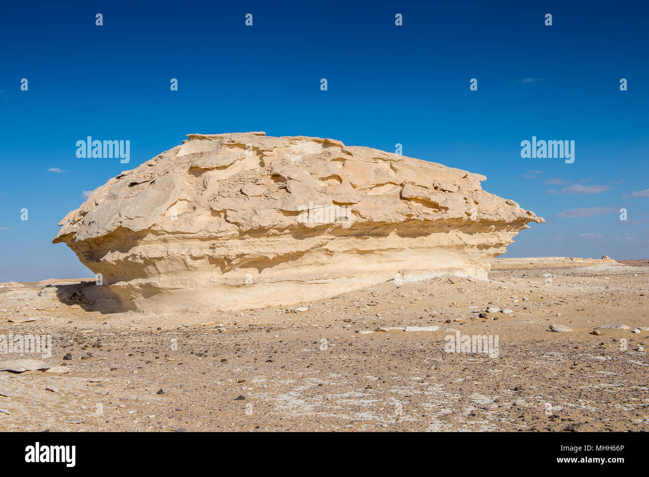 Rock formations at the Western White Desert National Park of Egypt ...