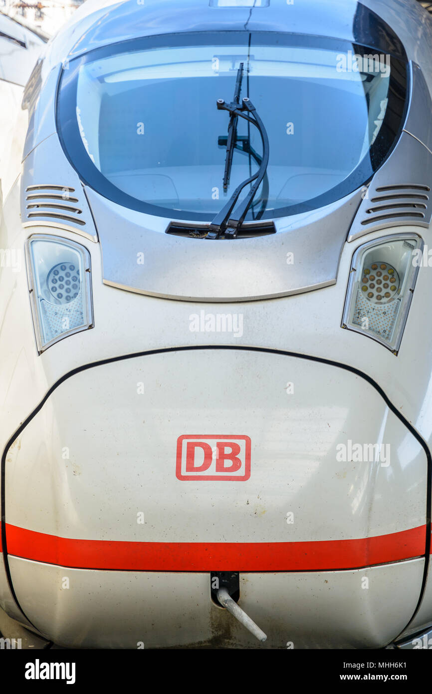 Close-up of the nose of the third generation of ICE bullet trains run by german company Deutsche Bahn stationed in Paris Gare de l'Est train station. Stock Photo