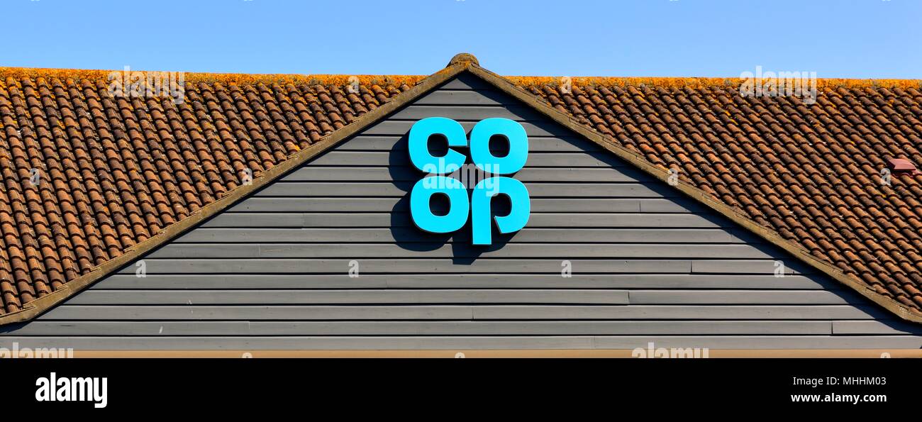 Co Op Branding Logo Roof Apex Food Retailer Stock Photo Alamy