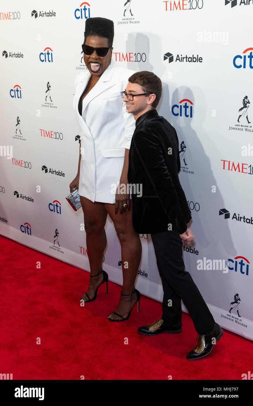 New York, NY April 24 Leslie Jones and Christian Siriano attend 2018