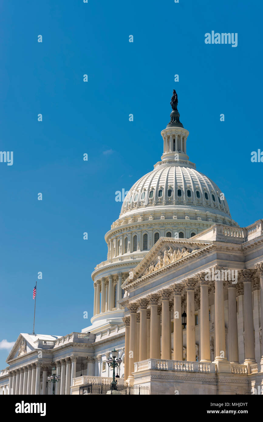 Washington DC Capital on deep blue sky background Stock Photo - Alamy