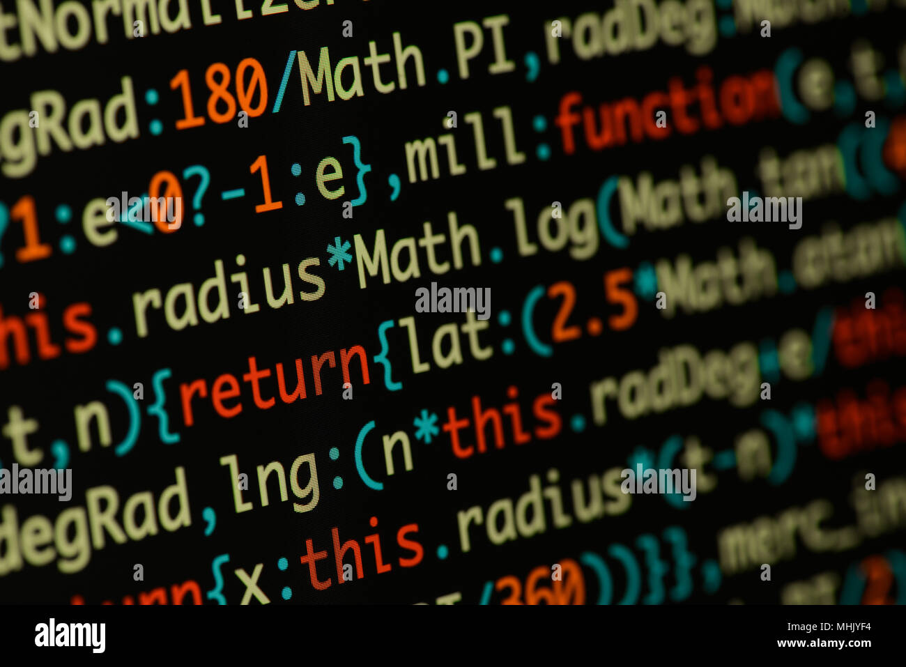 Real code developing screen hi-res stock photography and images - Alamy