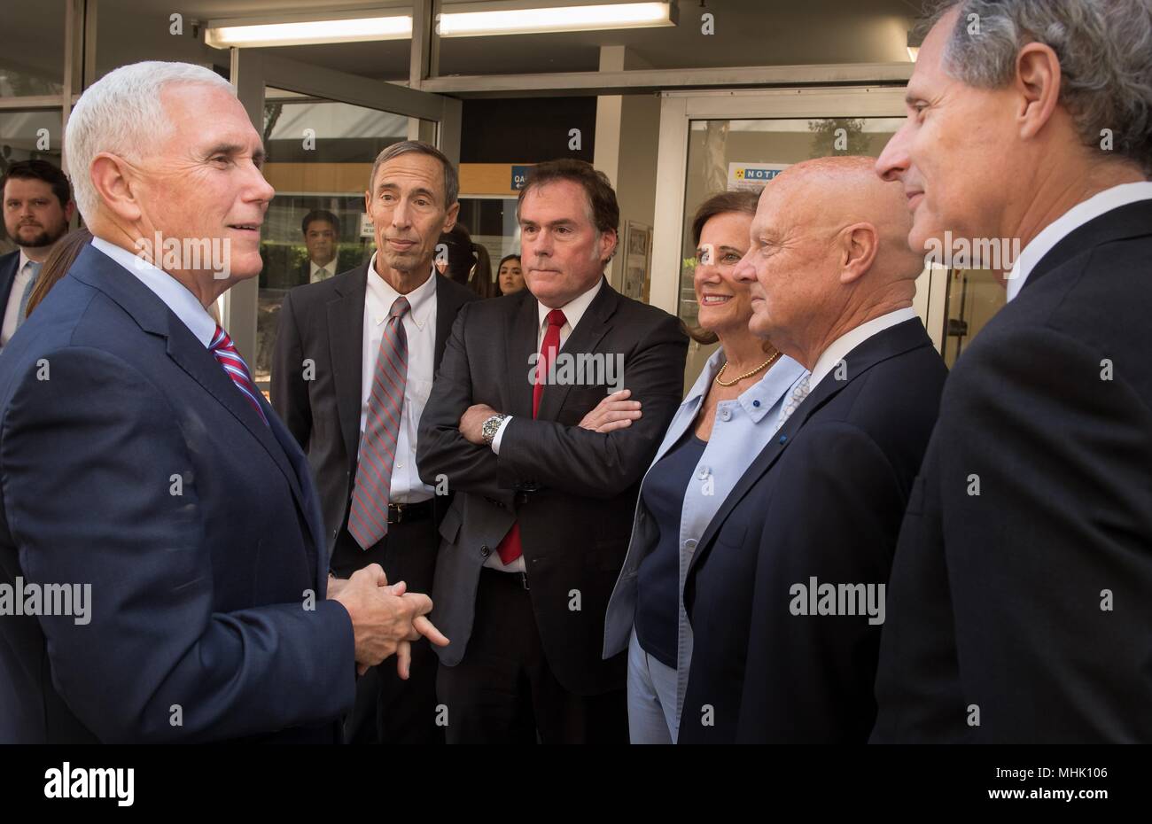 U.S. Vice President Mike Pence, left, thanks members of the NASA Jet Propulsion Laboratory leadership following a visit April 28, 2018 in Pasadena, California. Standing from left to right are: JPL Deputy Director Larry James, JPL Director Michael Watkins, JPL Distinguished Visiting Scientist and Spouse of UAG Chairman James Ellis, Elisabeth Pate-Cornell , UAG Chairman, James Ellis and California Institute of Technology President Thomas Rosenbaum. Stock Photo