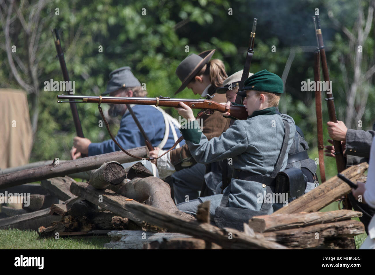 American Civil War reenactors in action at the Dog Island event in Red ...