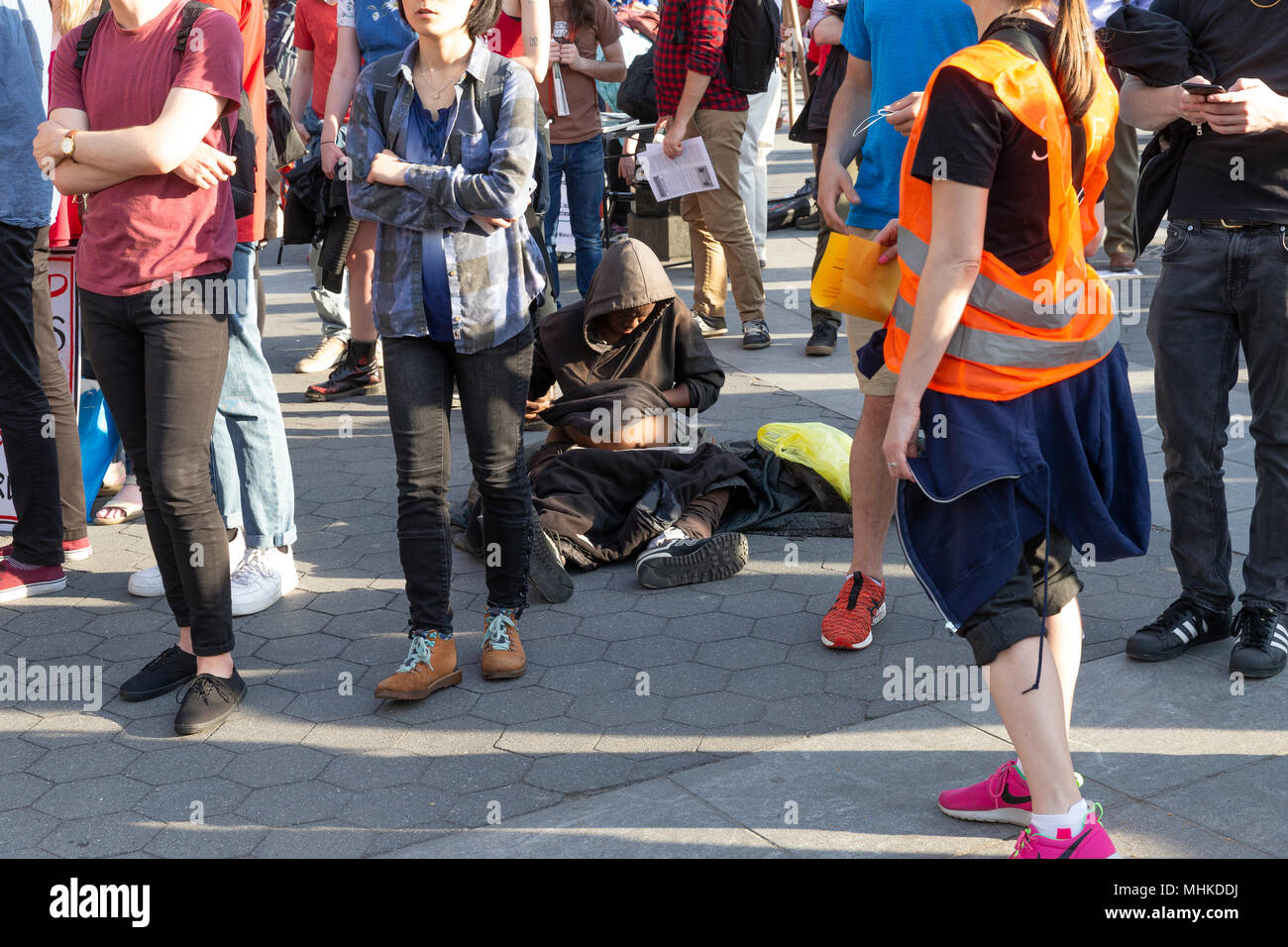 Pregnant homeless hires stock photography and images Alamy