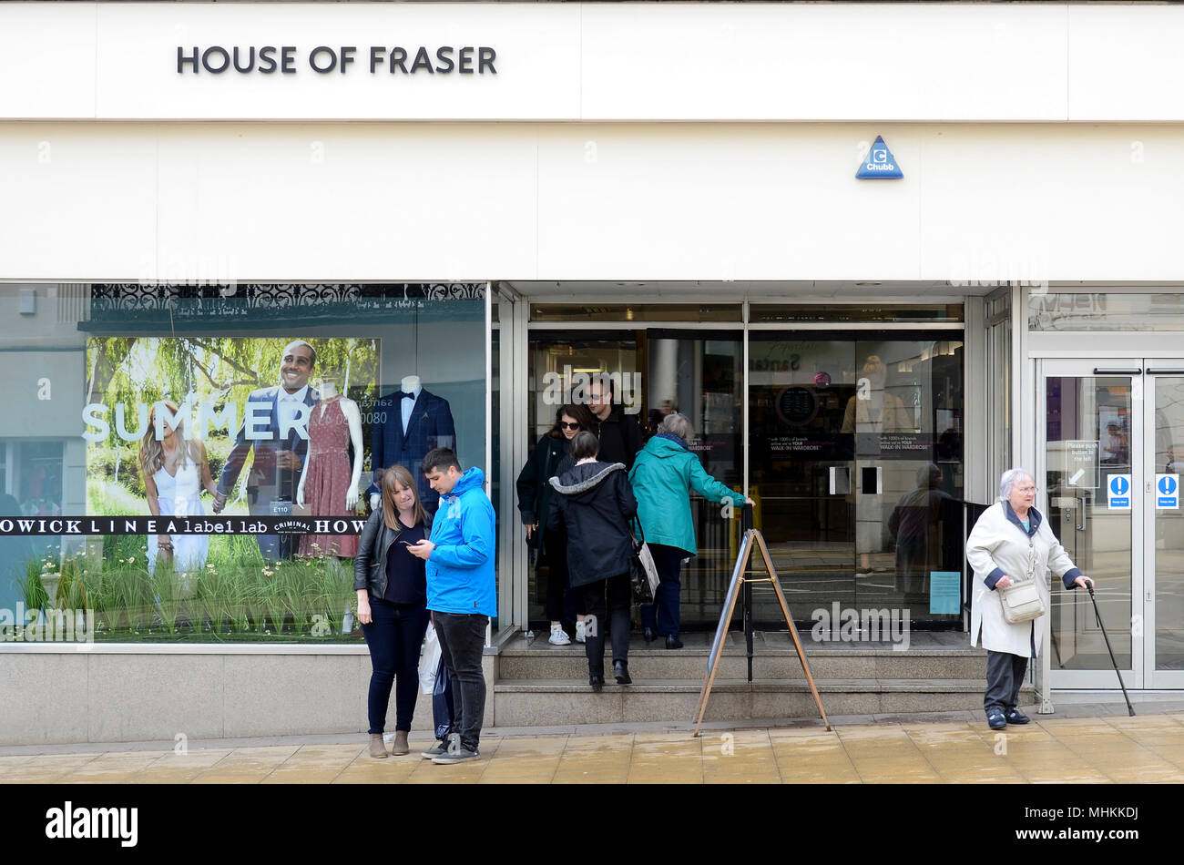 House of Fraser, Leamington Spa, UK, one of 31 stores due for closure. House of Fraser announces store closures, a Company Voluntary Arrangement,  and a new majority owner in latest restructuring plan. Hundreds of jobs are at stake throughout the chain's 59 stores. CBanner, a Chinese retail business which owns Hamleys, will take a new 51% stake, with former Chinese majority shareholders Nanjing Cenbest retaining a minority share. Credit: Antony Nettle/Alamy Live News Credit: Antony Nettle/Alamy Live News Credit: Antony Nettle/Alamy Live News Credit: Antony Nettle/Alamy Live News Stock Photo