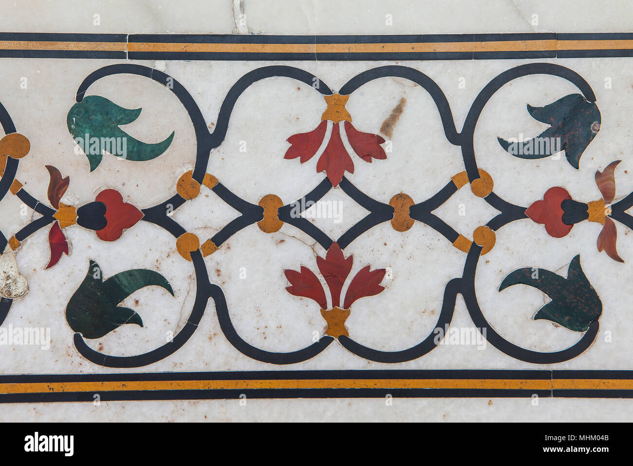 Detail, floral inlay frieze of semiprecious stones, interiorl of Taj Mahal, UNESCO World Heritage Site, Agra, Uttar Pradesh, India Stock Photo