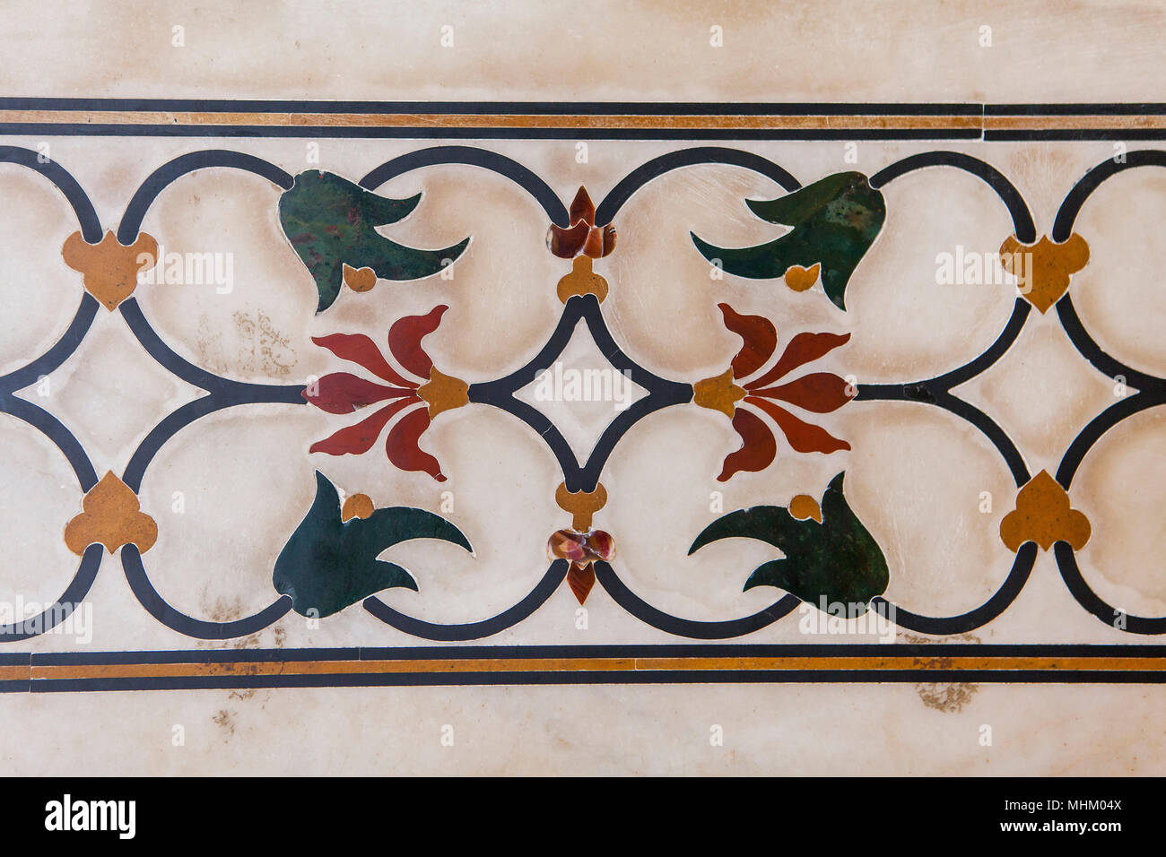Detail, floral inlay frieze of semiprecious stones, interiorl of Taj Mahal, UNESCO World Heritage Site, Agra, Uttar Pradesh, India Stock Photo