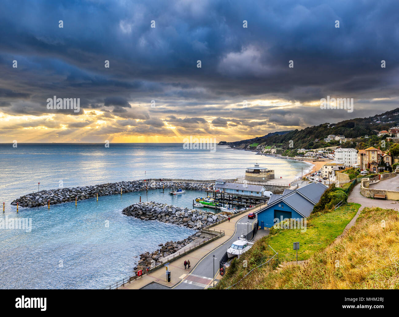 Ventnor bay hires stock photography and images Alamy