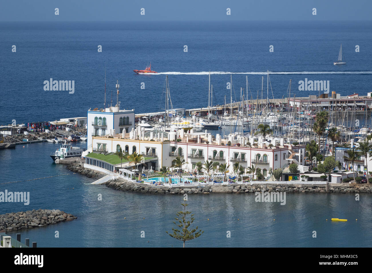 Puerto mogan hi-res stock photography and images - Alamy