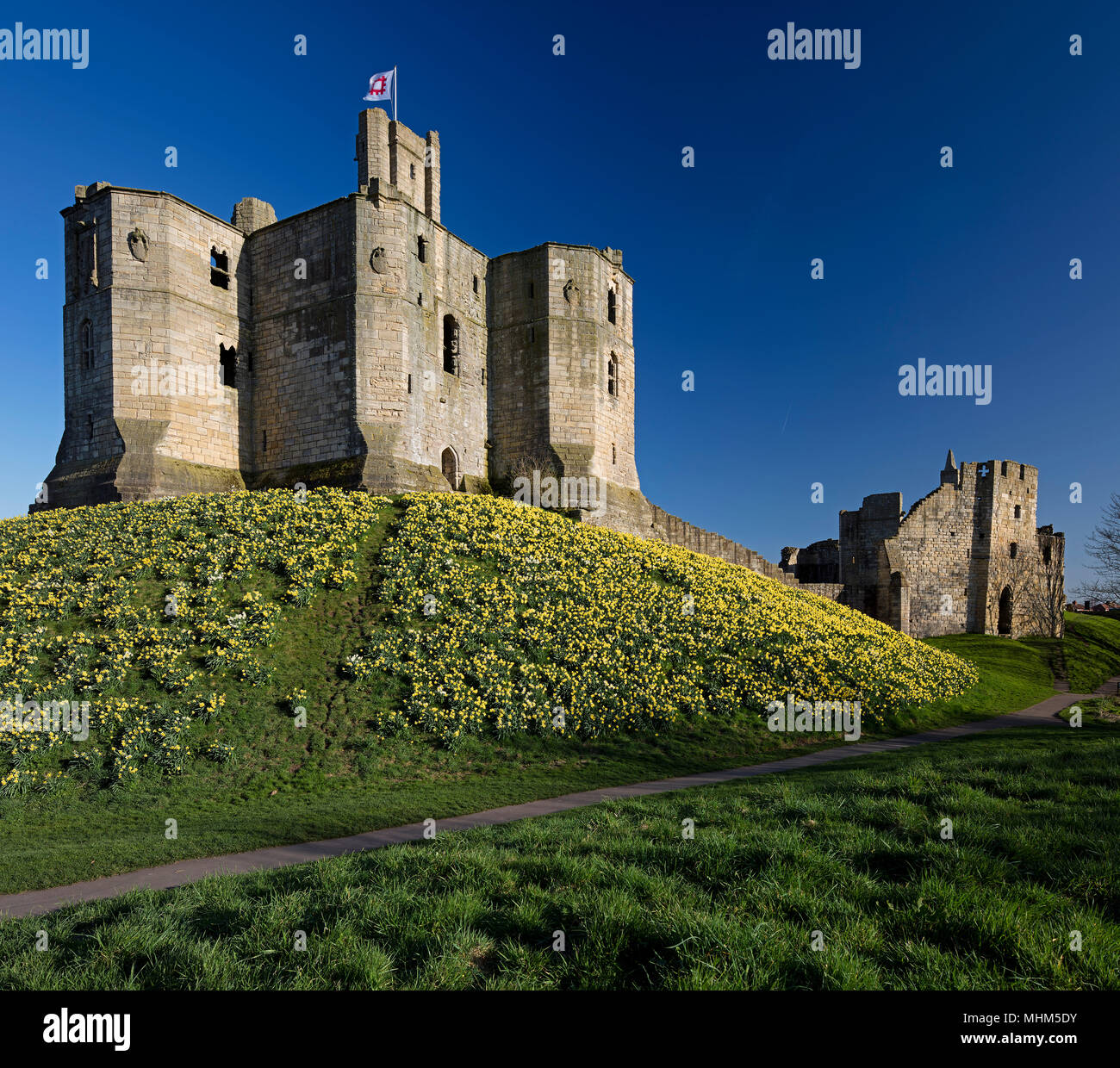 Warkworth Castle in Springtime under sunny skies, Warkworth ...