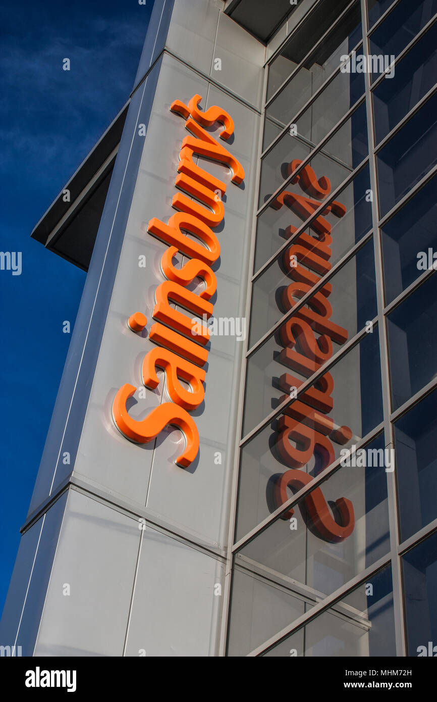 Salisbury's Logo - Sainsbury's Supermarket Stock Photo