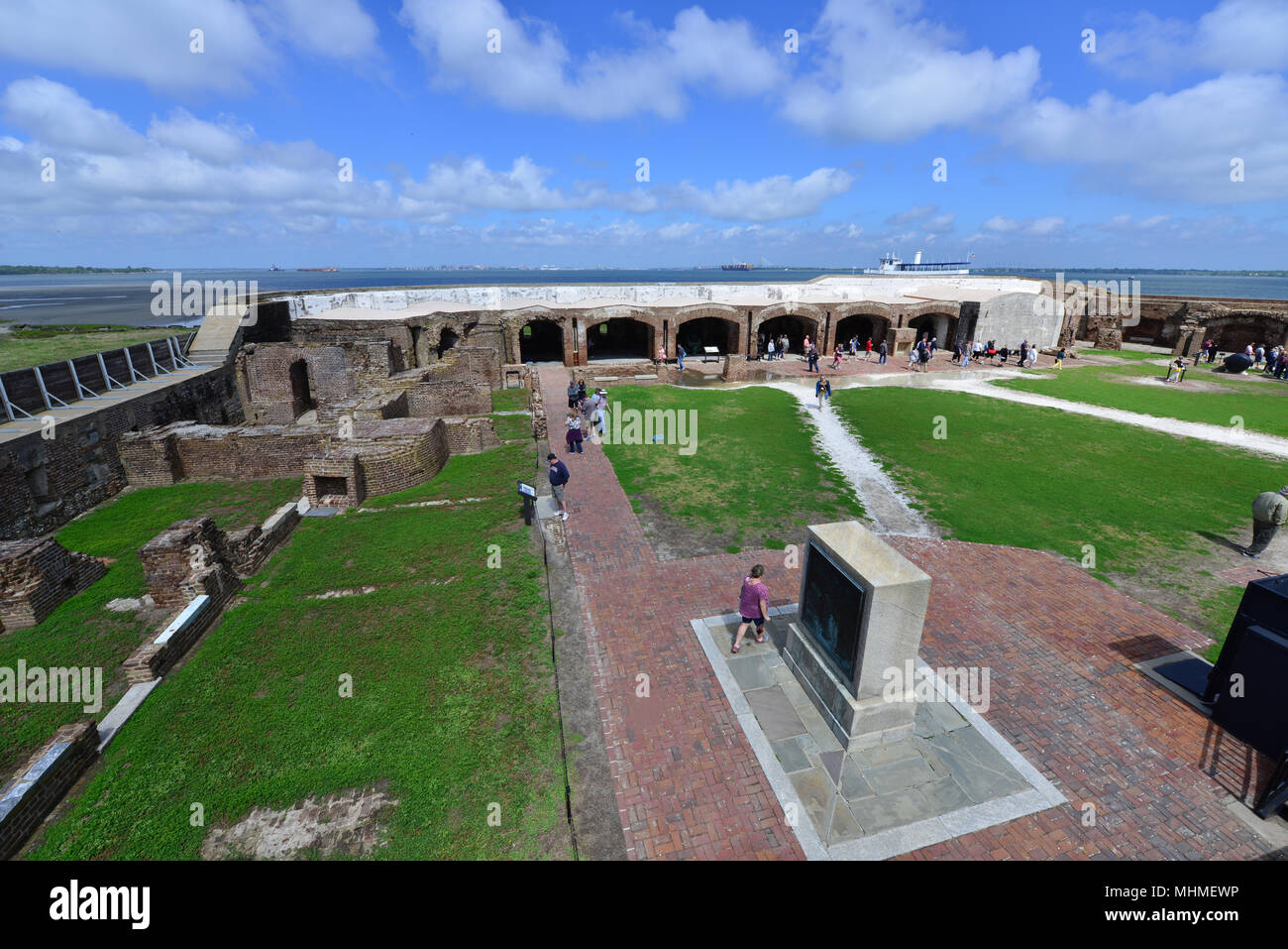 The inner walls of Fort Sumter an American civil war fortress Stock ...