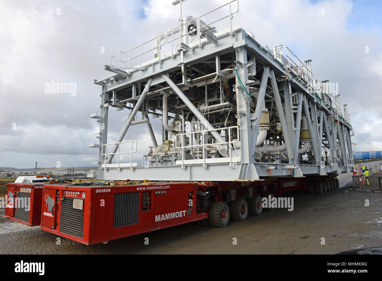 Total Laggan Tormore gas plant under construction in the Shetland Isles