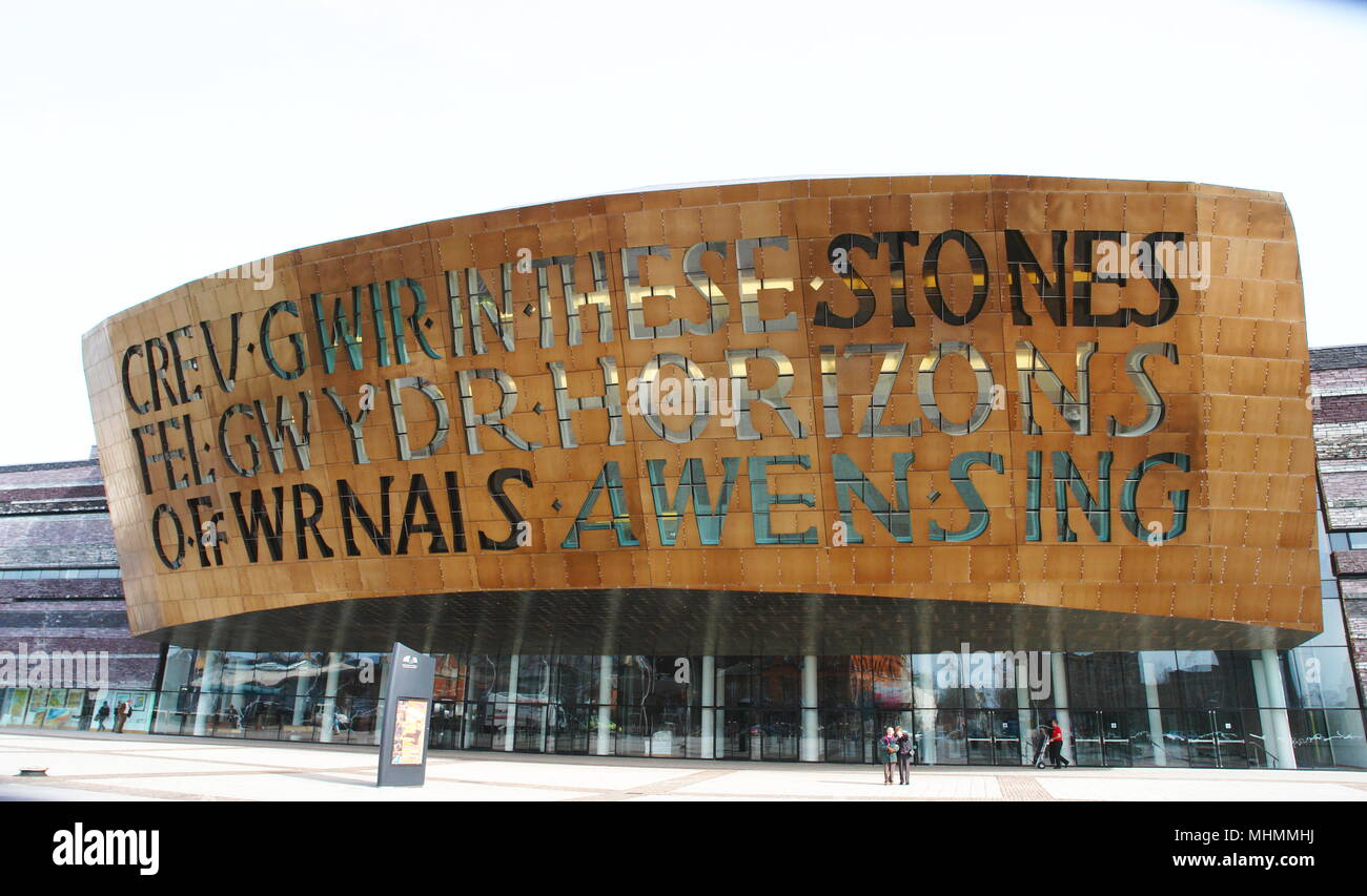 Wales Millenium Centre, viewed from Roald Dahl Place, Cardiff Bay, Cardiff, Wales. This striking building (locally nicknamed the Armadillo) was designed by the Percy Thomas Partnership, Stock Photo