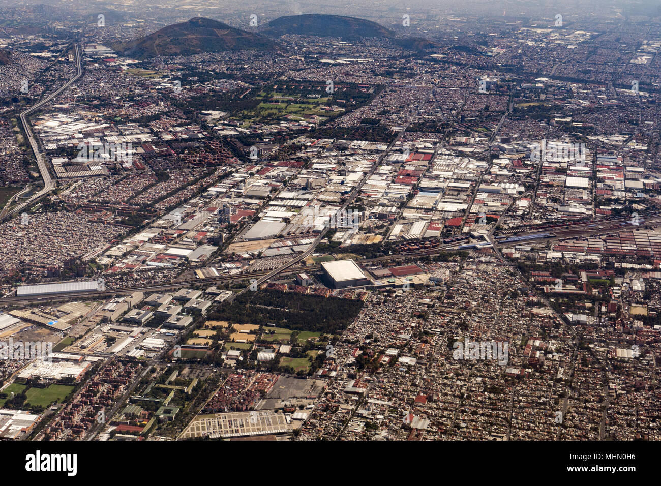 Aerial mexico city sprawl hi-res stock photography and images - Alamy