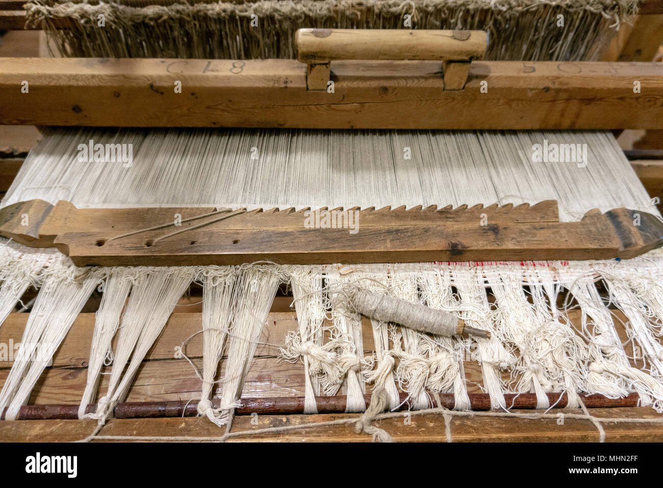 vintage old loom sewing weaving machine close up Stock Photo Alamy