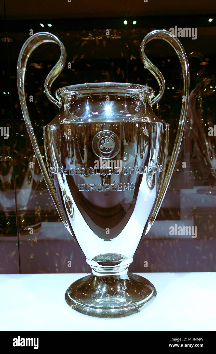 Pokale: Champions League - Santiago Bernabeu Stadion, Real Madrid, Madrid. Stock Photo