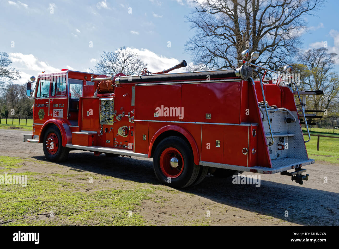 Pleasanton Fire Department ADWI Crown Coach Corporation Fire Appliance