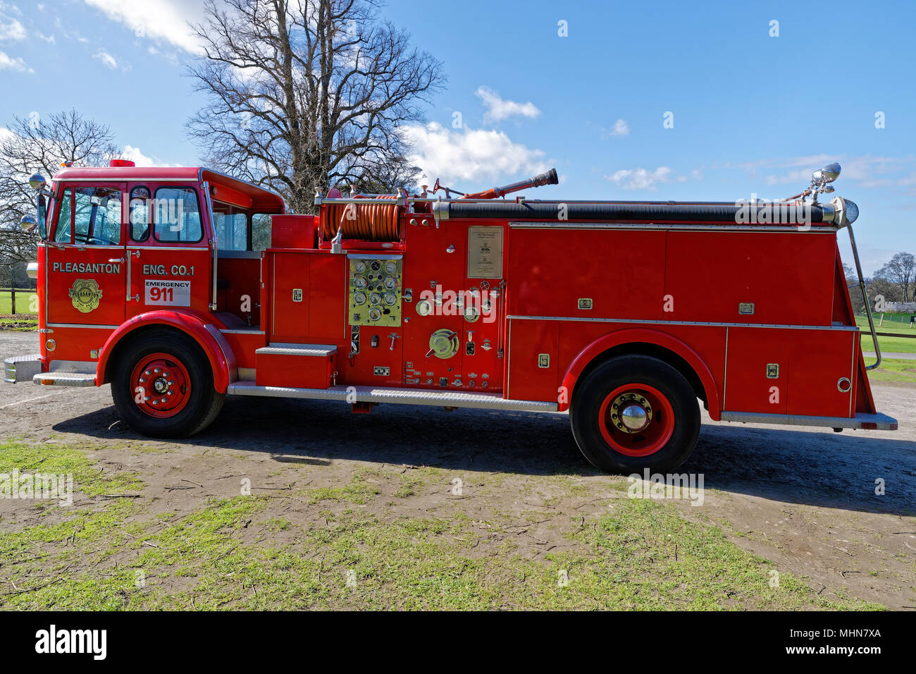 Pleasanton Fire Department ADWI Crown Coach Corporation Fire Appliance