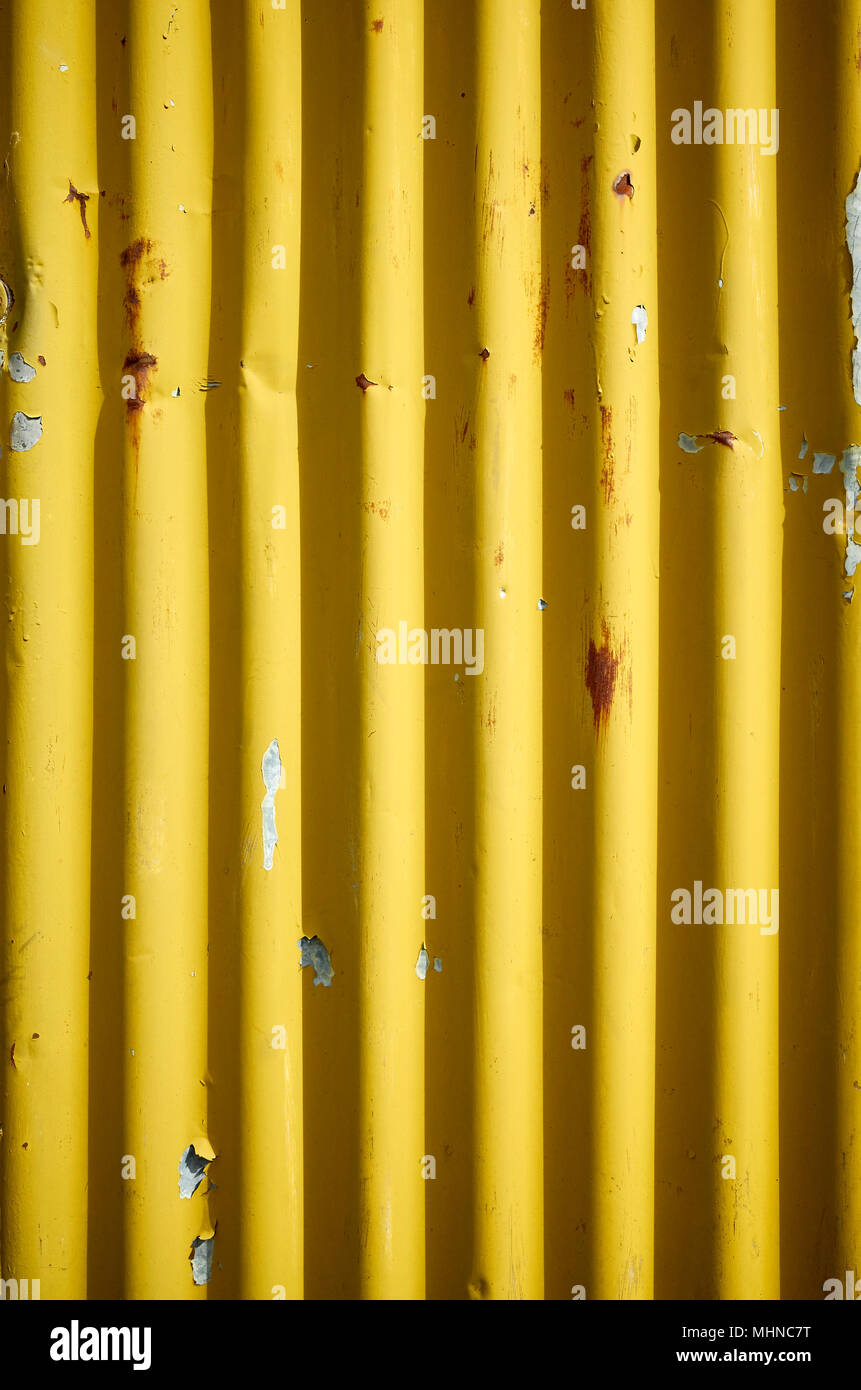 View corrugated metal industrial hi-res stock photography and images ...