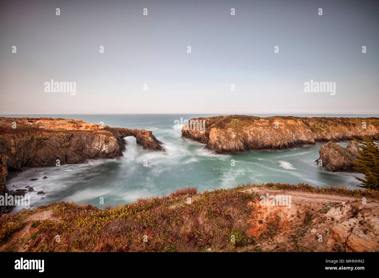Pacific california erosion hi-res stock photography and images - Alamy