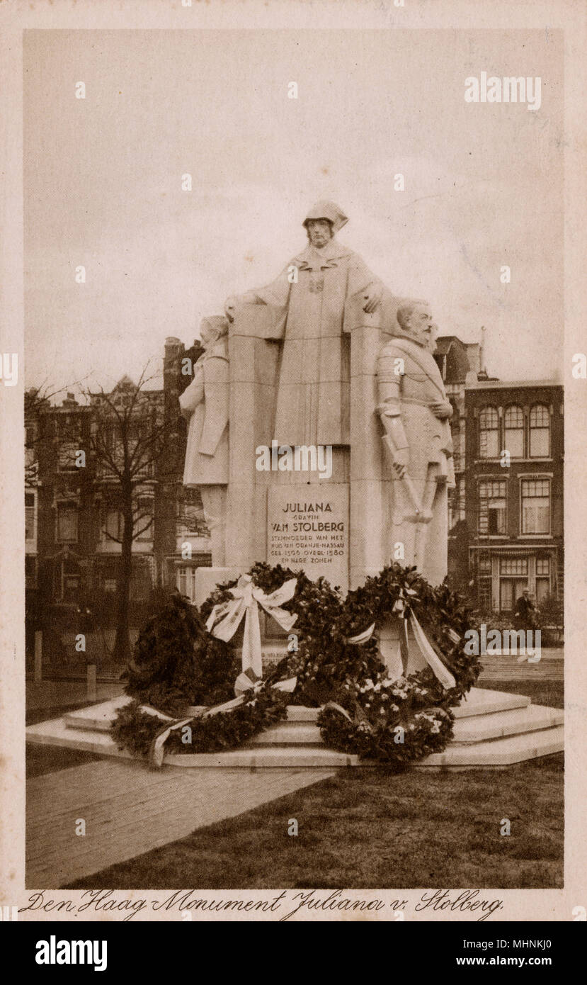 Memorial to Juliana, Countess of Stolberg-Wernigerode (1506-1580) (the mother of William the Silent, the leader of the successful Dutch Revolt against the Spanish in the 16th century) and her five sons at Bezuidenhout, The Hague, The Netherlands.     Date: circa 1910s Stock Photo