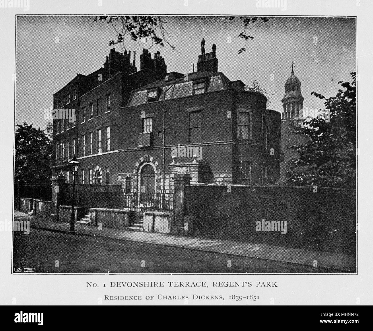 Devonshire House London High Resolution Stock Photography and Images