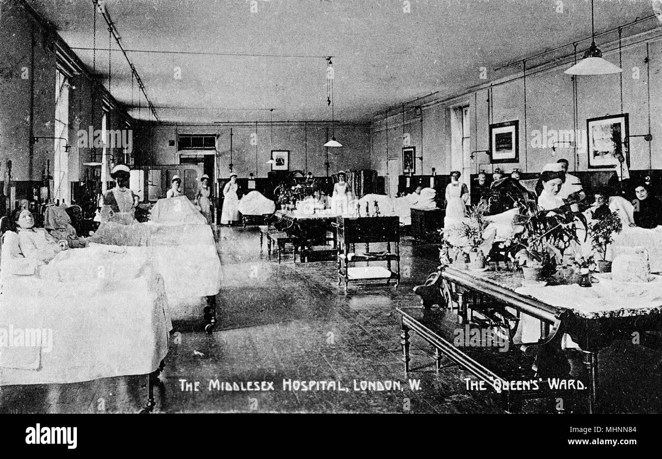 Hospital ward beds hi-res stock photography and images - Alamy