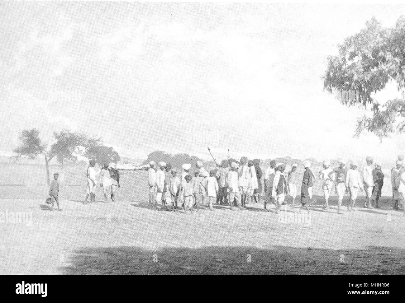 INDIA. Hindu Funeral; body wrapped White cotton cloth carried wooden bier 1900 Stock Photo