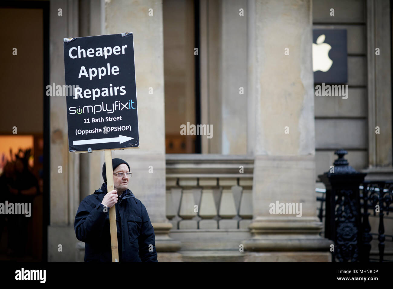 Glasgow in Scotland,  cheek, outside the Apple Store Stock Photo