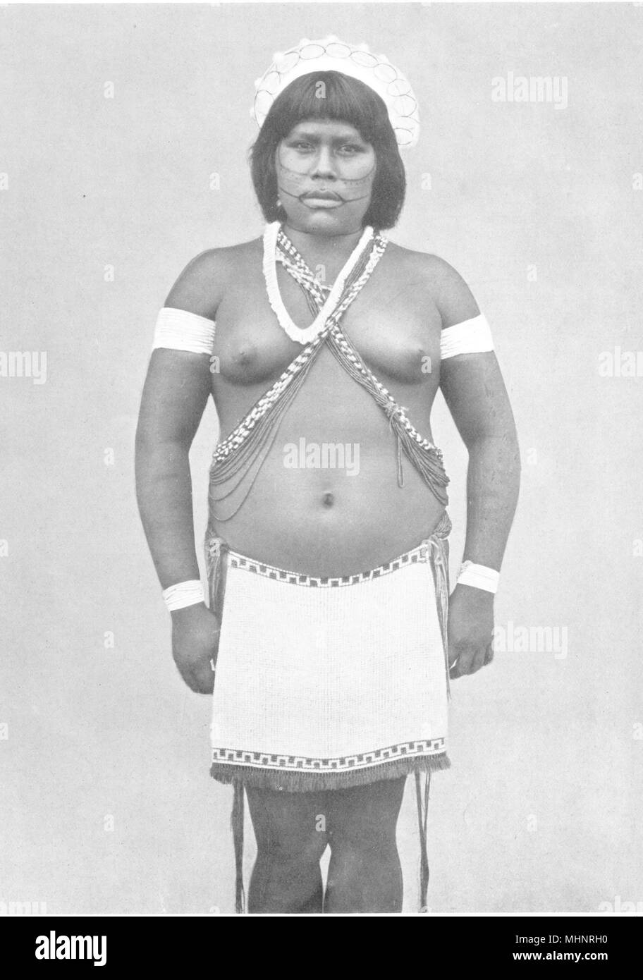 BRAZIL. Taulipang girl in Fete dress; North; diadem of network & cotton 1900 Stock Photo